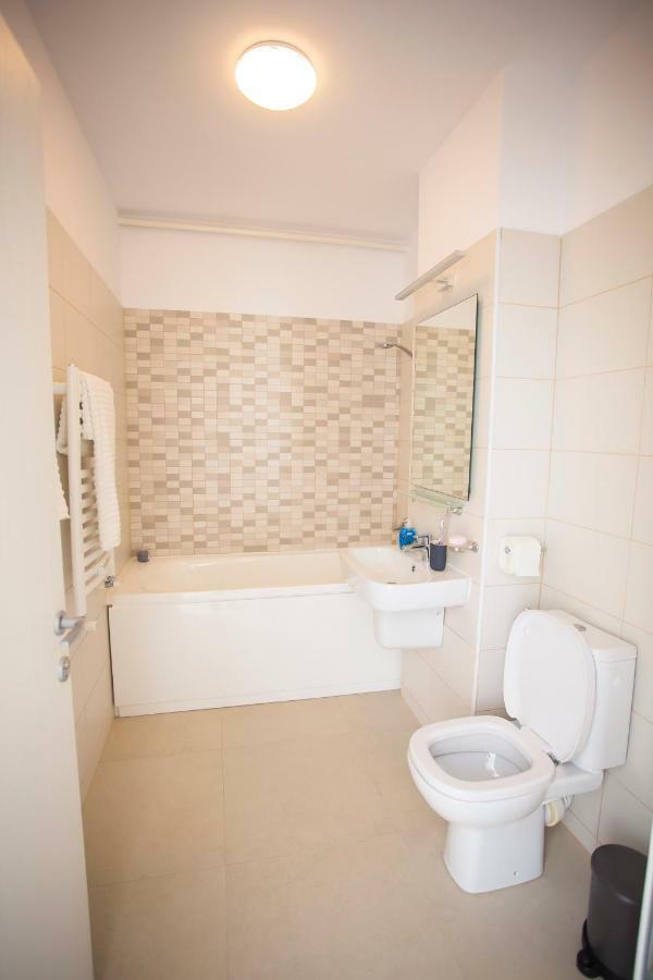 Residence Dp Pipera Bucureşti Ngoại thất bức ảnh
